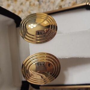 Elegant 14kt Gold Earrings  Custom Made By Renowned Designer Peter Brams